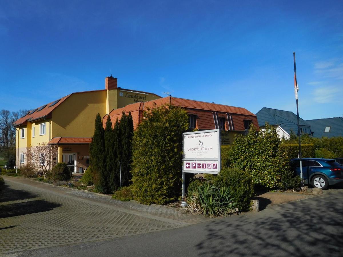 Landhotel Felchow Екстер'єр фото