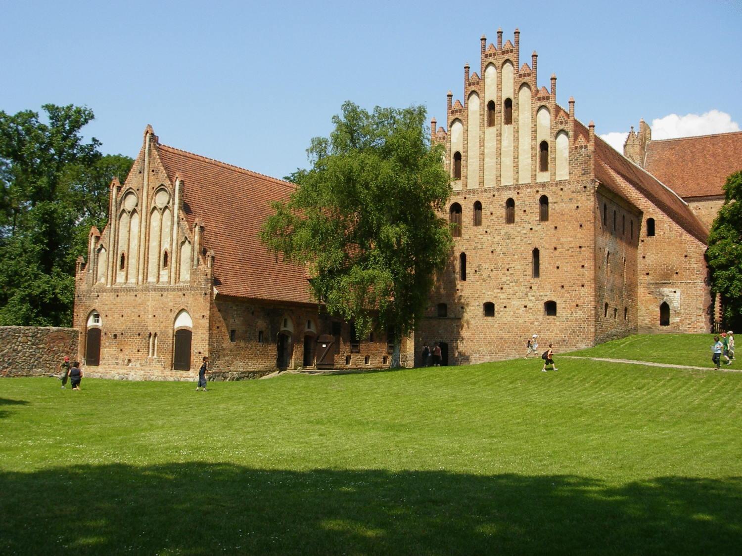 Landhotel Felchow Екстер'єр фото